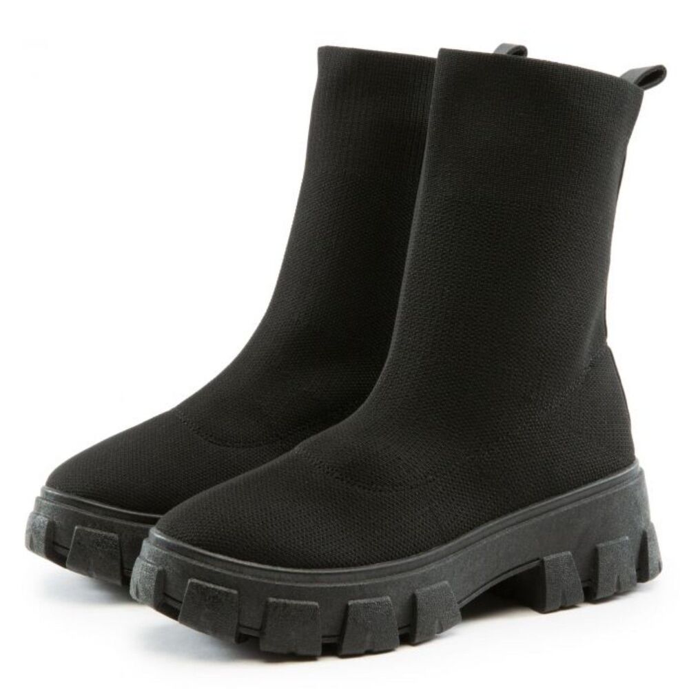 Wild Diva Knit Chunky Sole Ankle Boots 7